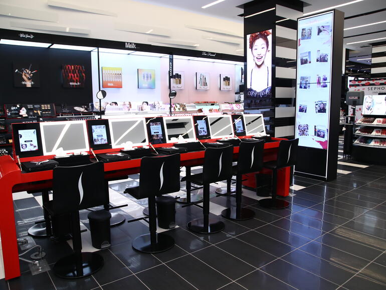 examples of effective omni channel communication strategies